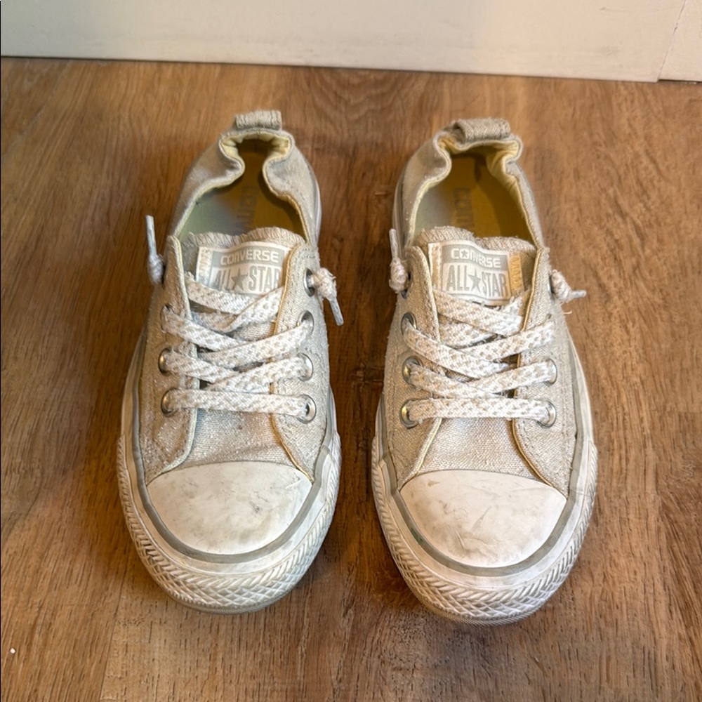 Converse White Athletic Shoes Classic Canvas Design